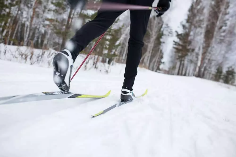 skiing