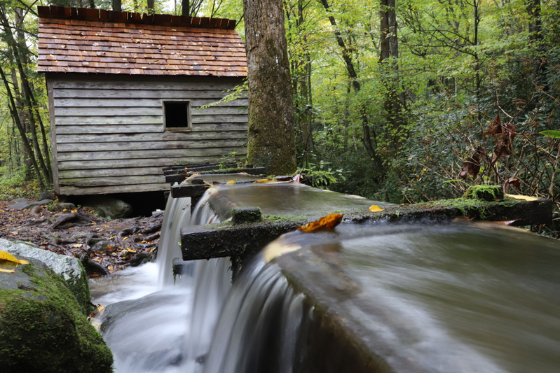 mill along roaring fork