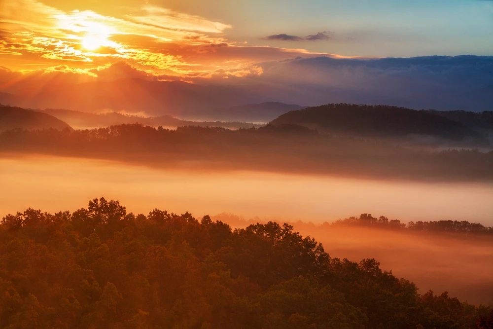 foothills parkway is a top spot to see a sunrise in the Smoky Mountains