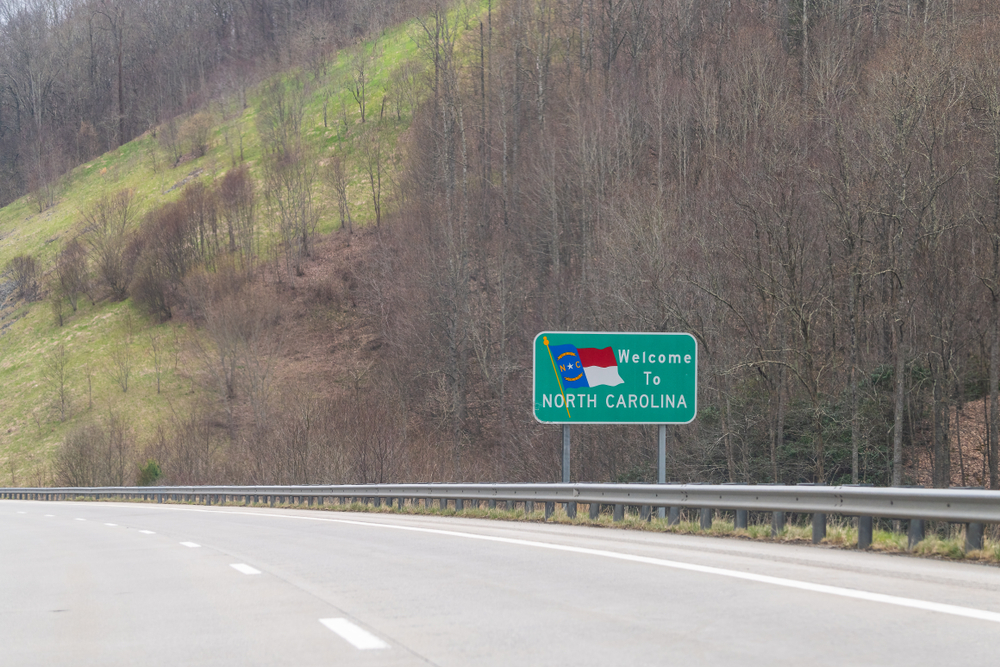 Tennessee North Carolina border