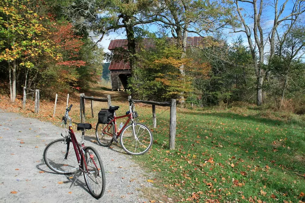 cades cove bicycle rentals
